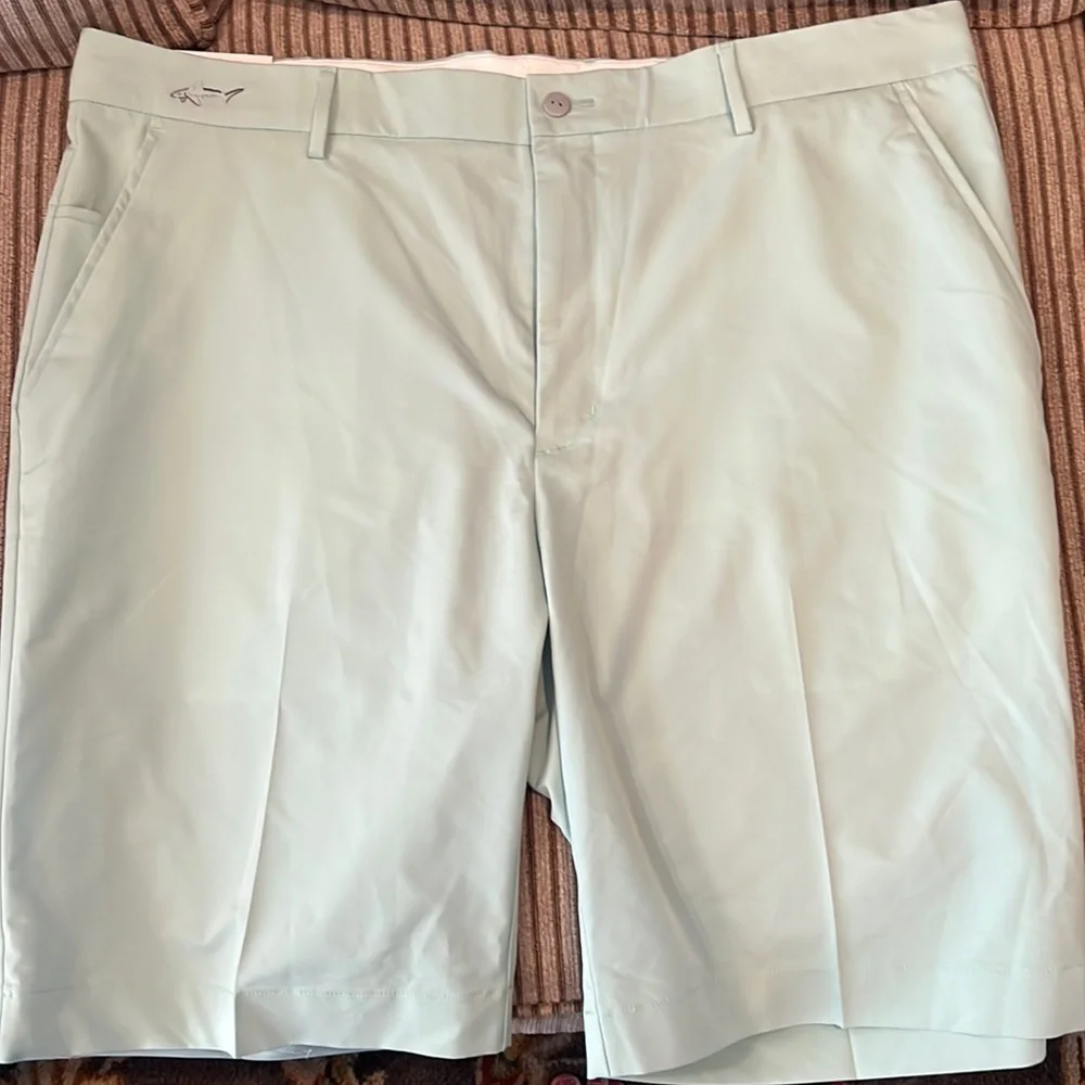 Greg Norman Golf shorts